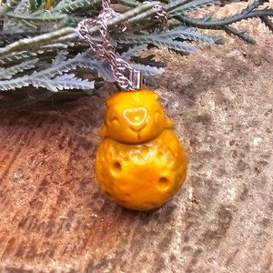 Nature Alashan Agate Cute Rabbit On Nut Pendant Necklace